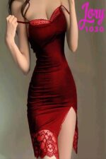 لانجيري ضيق بفتحة جانبية دارك ريد