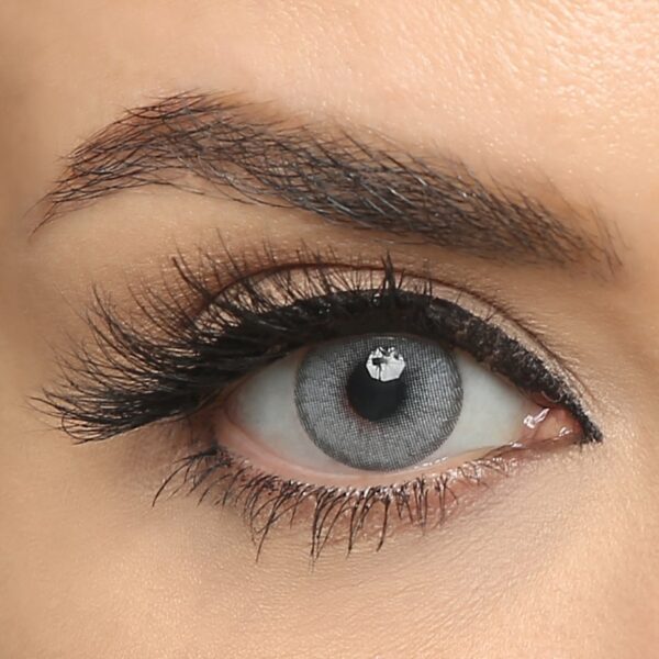 عدسات ملونة ايدين بلو من ليديا لينسيز كورية الصنع سنوية