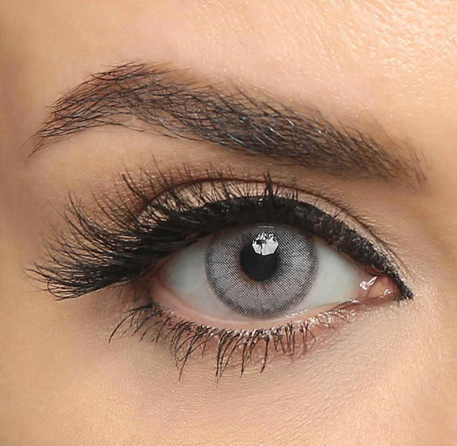 عدسات-ملونة-سموكي-جراي-من-ليديا_لينسيز-كورية-الصنع-سنوية-ماو_ستور