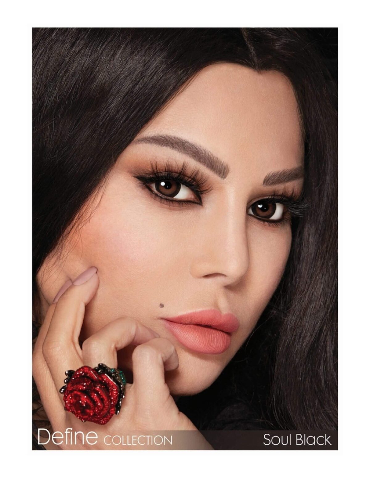 عدسات-سيلينا-السنوية-ديفاين-سول-بلاك-ماو_ستور