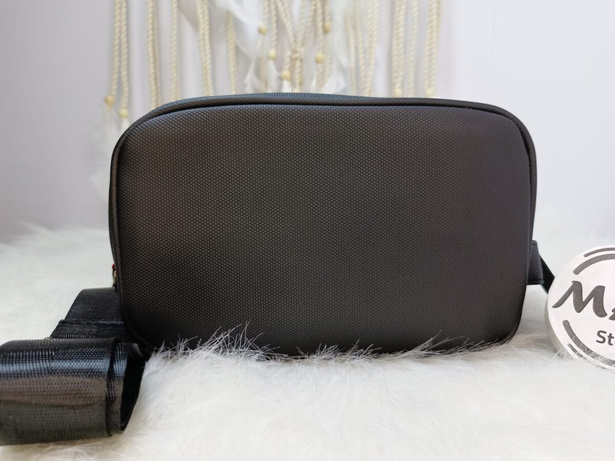 شنطة-تومي-هيلفيغر-ميرور-مع-البوكس-ماو_ستور