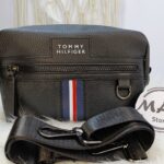 شنطة-تومي-هيلفيغر-ميرور-مع-البوكس-ماو_ستور