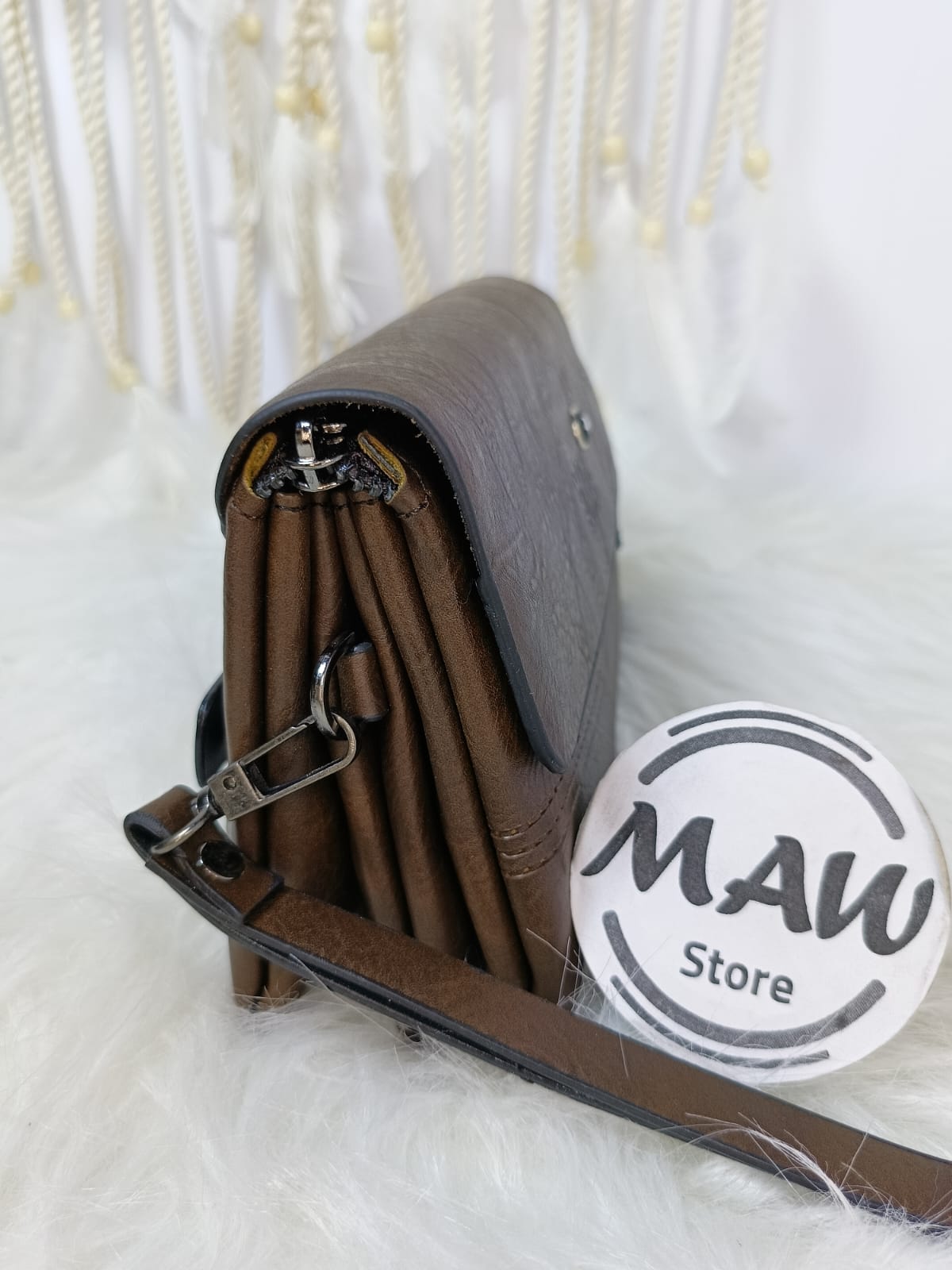 شنطة-جلد-مونت-بلانك-ميرور-سوستة-واحدة-وغطاء-خارجي-ماو_ستور