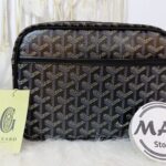 شنطة-جويارد-ميرور-لارج-سوستة-واحدة-وجيب-امامي-ماو_ستور