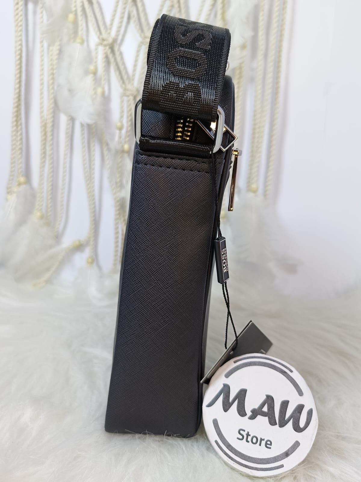 شنطة-كروس-جلد-ميرور-هوجو-بوس-بسوستة-وجيب-امامي-موديل-2-ماو_ستور