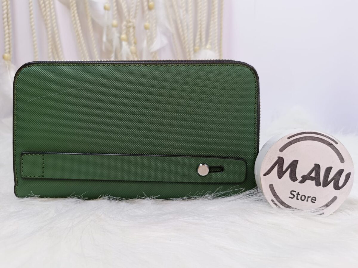 شنطة-لاكوست-ميرور-ب-2-سوستة-ضد-الماء-ماو_ستور