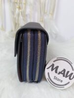 شنطة-لاكوست-ميرور-ب-2-سوستة-وغطاء-خارجي-ماو_ستور