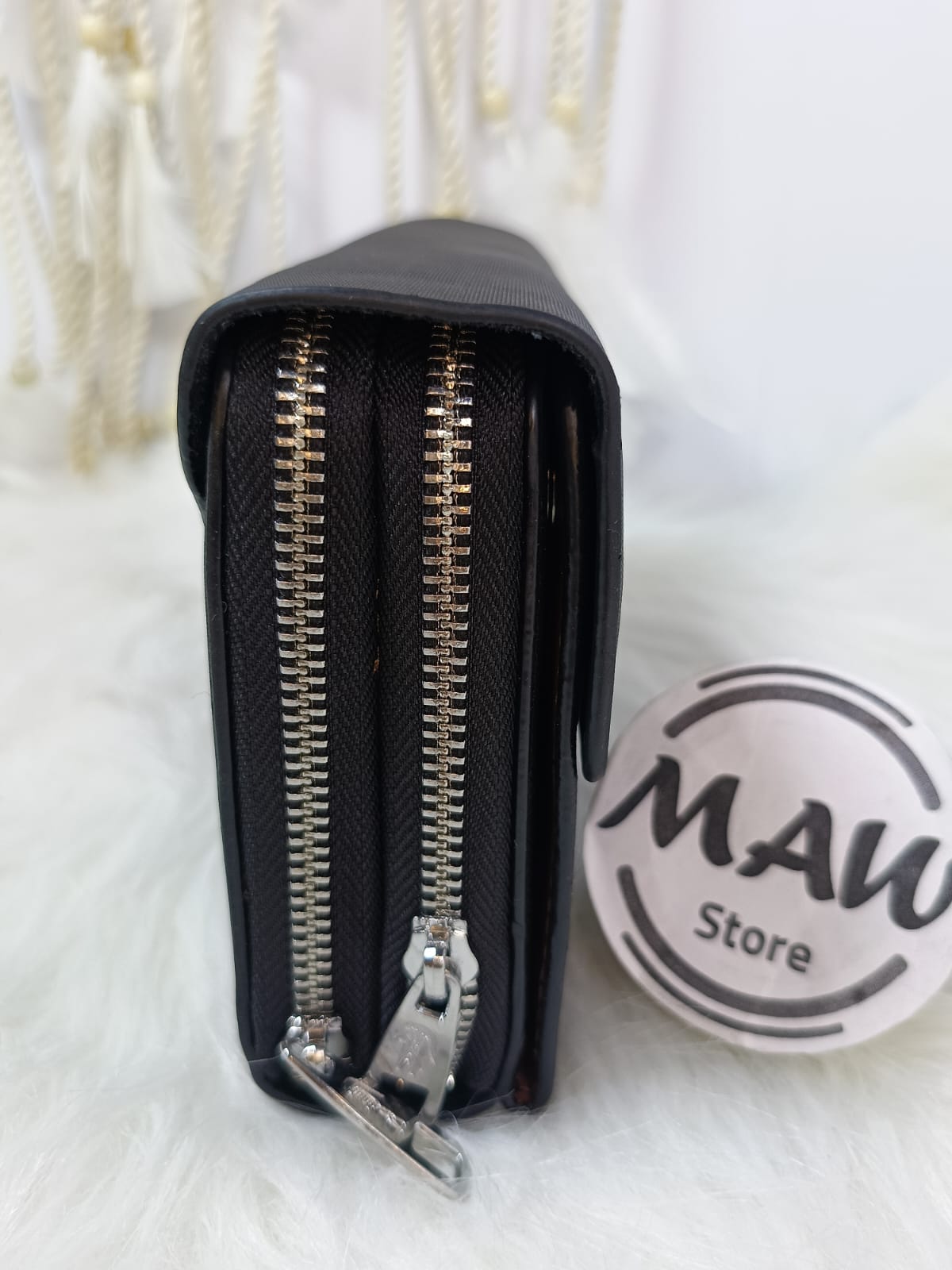 شنطة-لاكوست-ميرور-ب-2-سوستة-وغطاء-خارجي-ماو_ستور