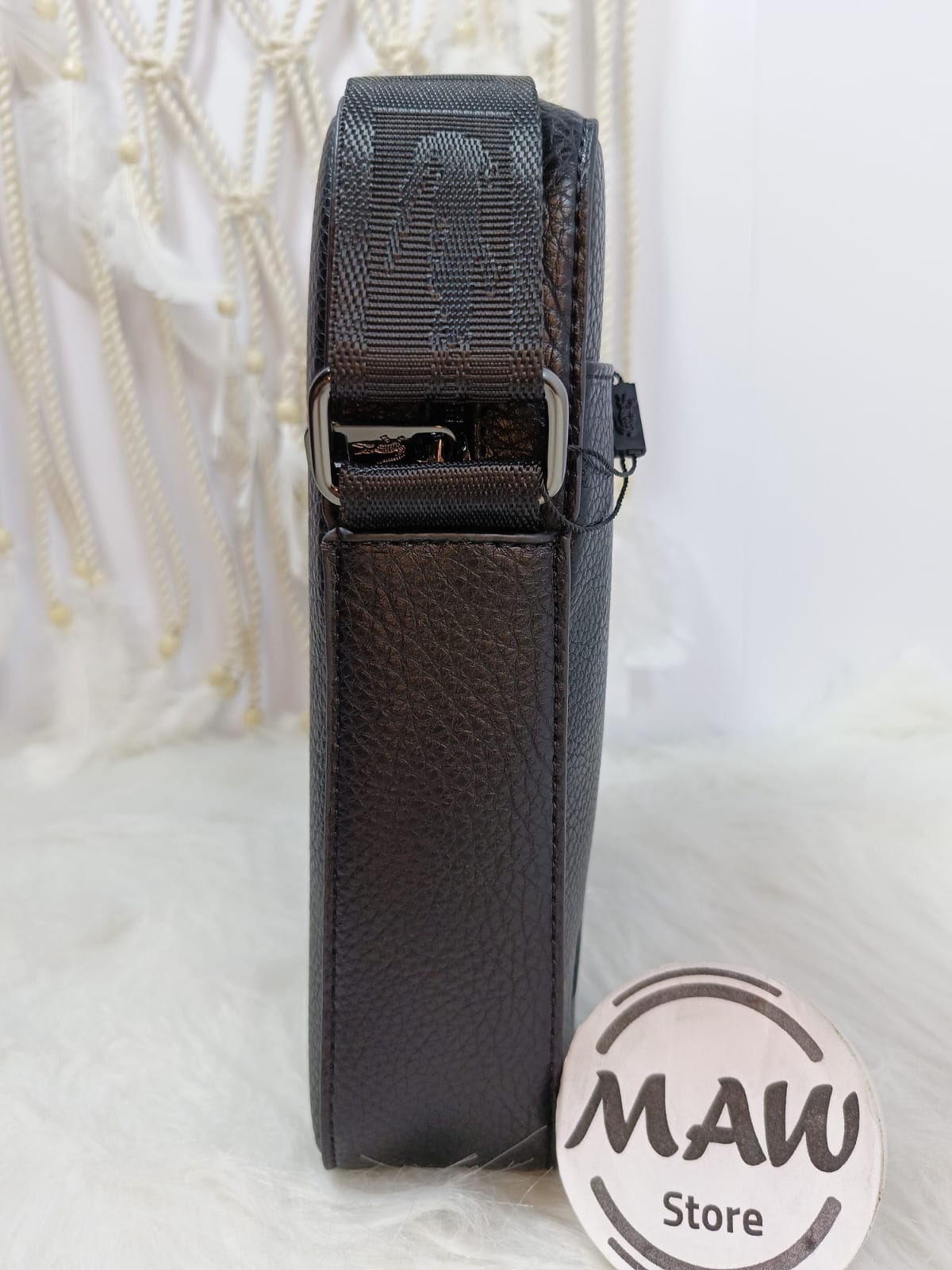 شنطة-لاكوست-ميرور-جلد-سوستة-واحدة-وجيب-امامي-ماو_ستور