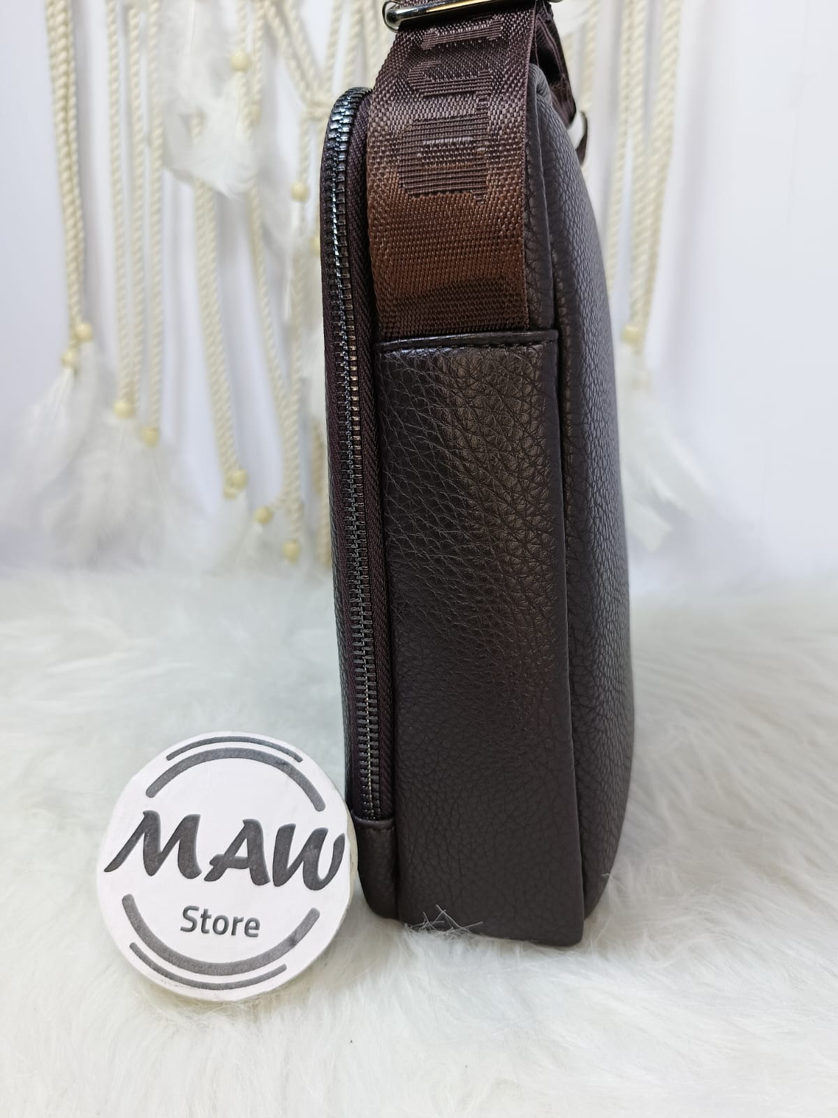 شنطة-لاكوست-ميرور-كروس-جلد-سوستة-امامية-كبيرة-ماو_ستور