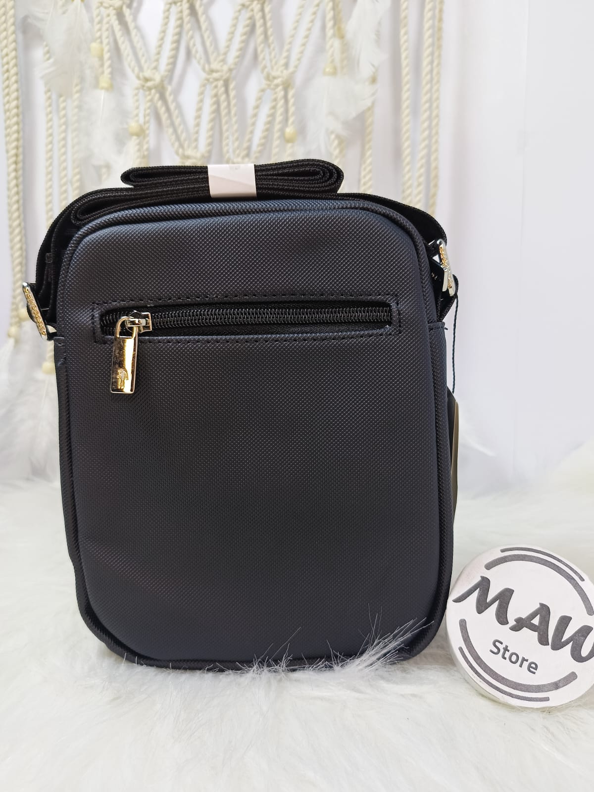 شنطة-لاكوست-ميرور-كروس-جلد-سوستة-خلفية-وجيب-امامى-مقاس-متوسط-موديل-2-ماو_ستور