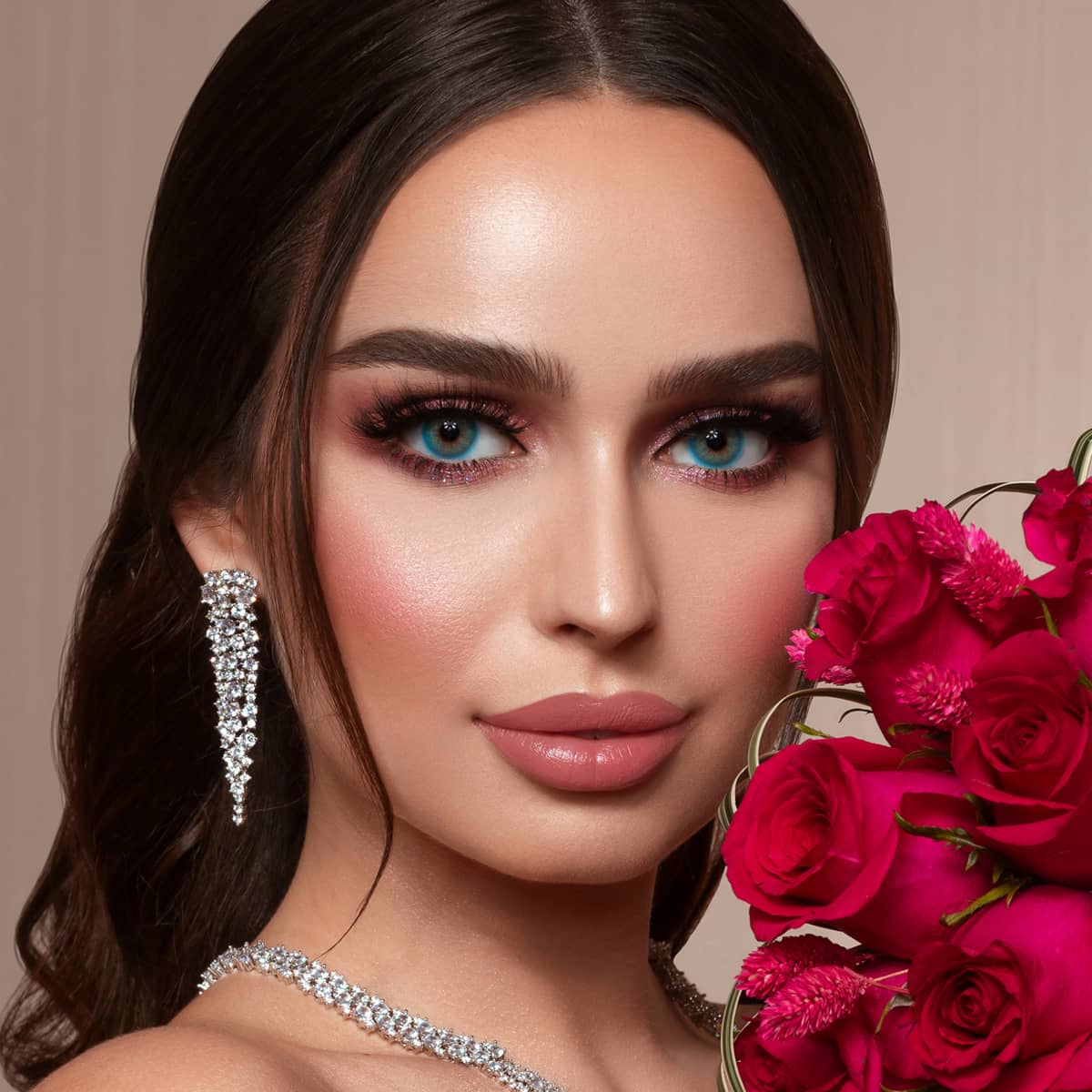 عدسات-لومينوس-السنوية-أزرق-ماو_ستور