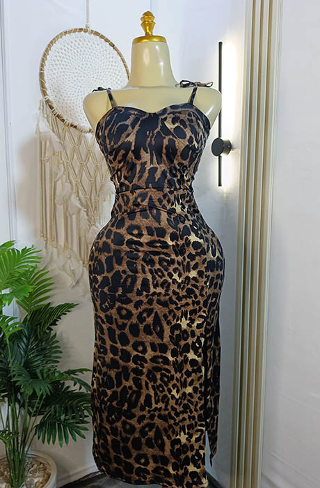 فستان-بيتى-تايجر-موديل-شي-ان-طويل-بفتحة-جانبية-ماو_ستور