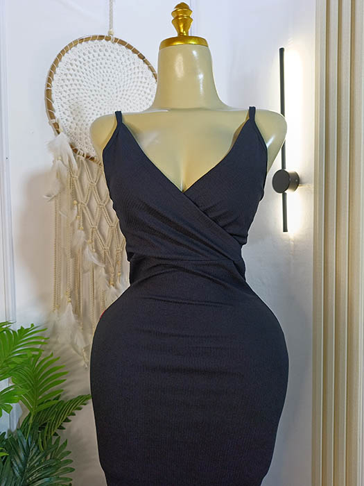 فستان-بيتى-ماكسي-بحمالات-وفتحة-جانبية-اسود-ماو_ستور