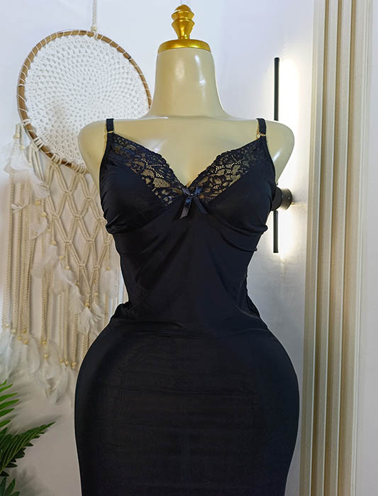 لانجري-راقي-بحمالات-وفتحة-جانبية-ماو_ستور