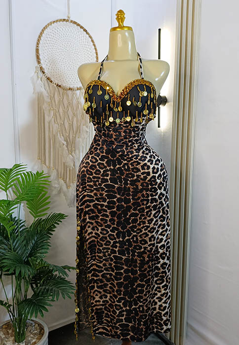 بدلة-رقص-مقاس-كبير-مزينة-بحلق-ذهبي-وفتحة-جانبية-ماو_ستور